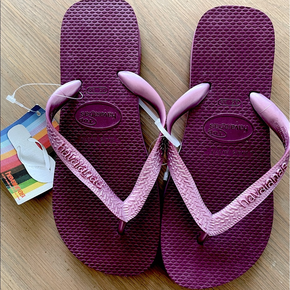 NWT Havaianas Top Flip flops Açaí 35-36 (US 6)